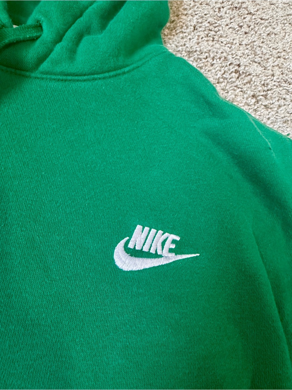 Nike Green Hooded Pullover Sweatshirt - Picture 2 of 3